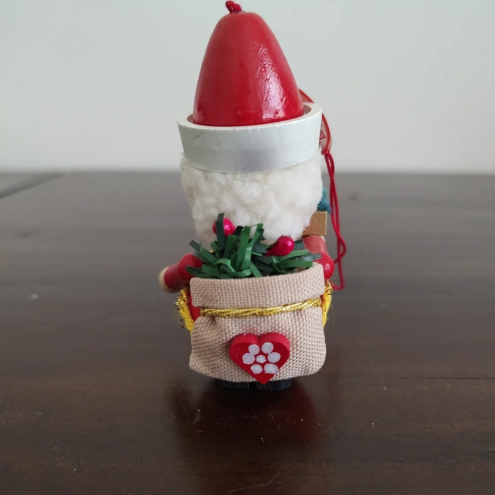 Vintage Steinbach Christmas Ornament Santa With Gift German Wood